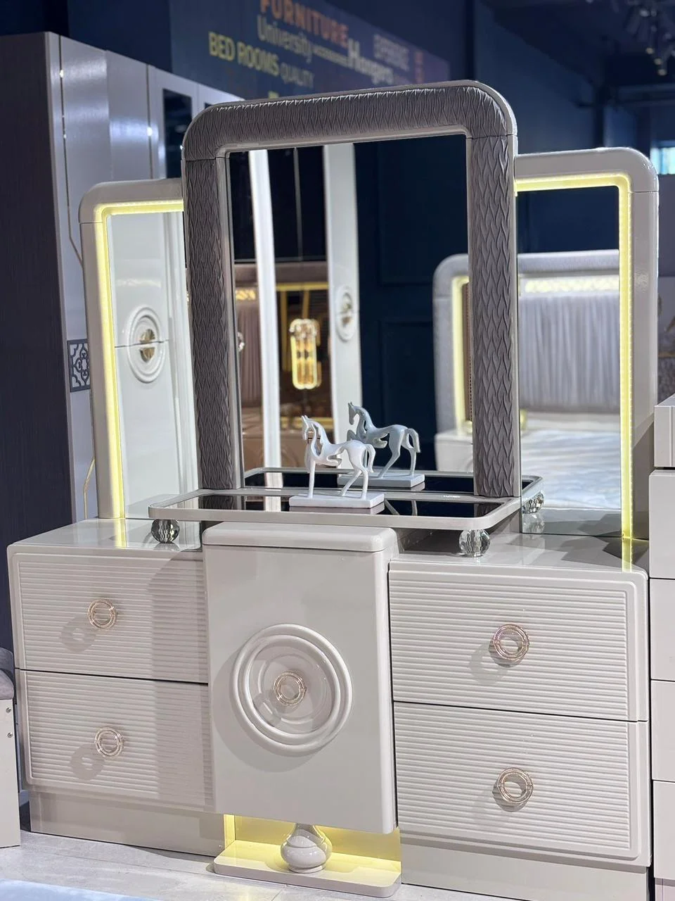 Vanity Dressing Table with LED Mirror - Bakhtyar Furniture